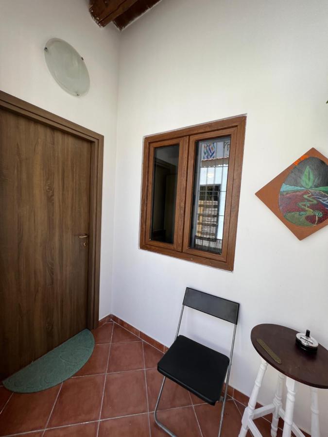 Vicolo Del Vento Stanza Scirocco Hotel Palermo Exterior photo